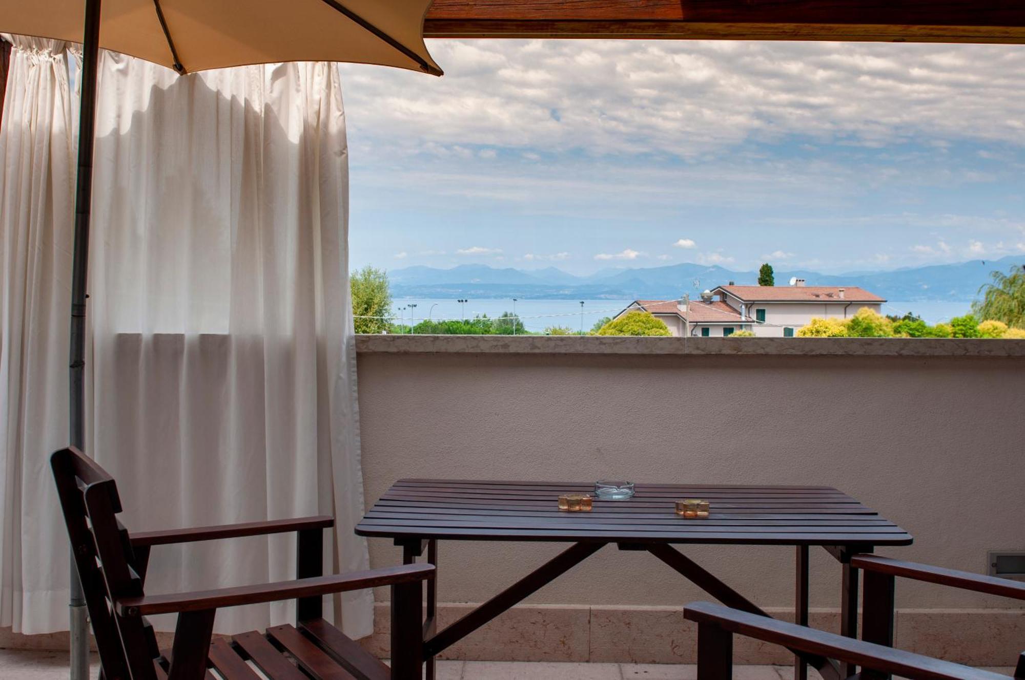 La Fattoria Apartments Lazise Extérieur photo