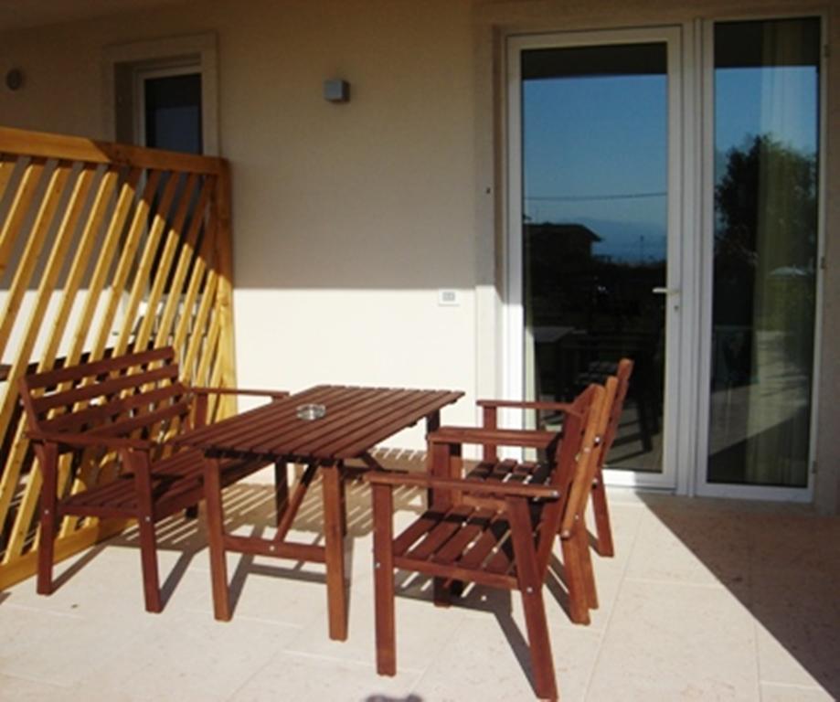 La Fattoria Apartments Lazise Chambre photo
